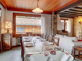 La Clusaz : Appartement 7 pers avec balcons, animaux admis, parking - FR-1-818-2